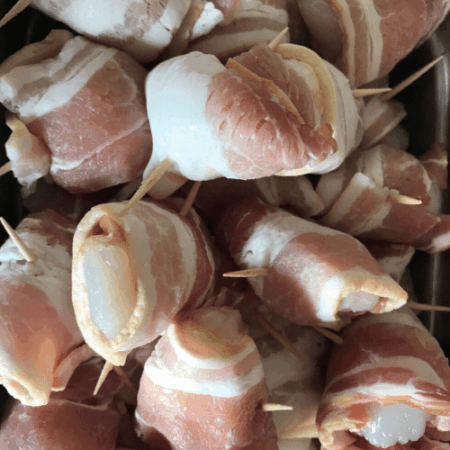 Scallops Wrapped in Bacon<br>( Uncooked - Qty 10 )